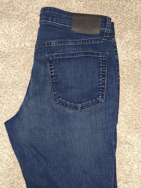 Calvin Klein Men’s Dark Blue Slim Straight Jeans 34/30